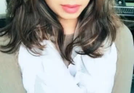 yuqi小姐姐,魅力四溢，青春风采独领风骚
