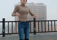 雪地俄舞小姐姐图片,俄舞小姐姐的冰上风采