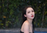 王钟瑶台球女神比基尼写真也太顶了！2025年6月10日